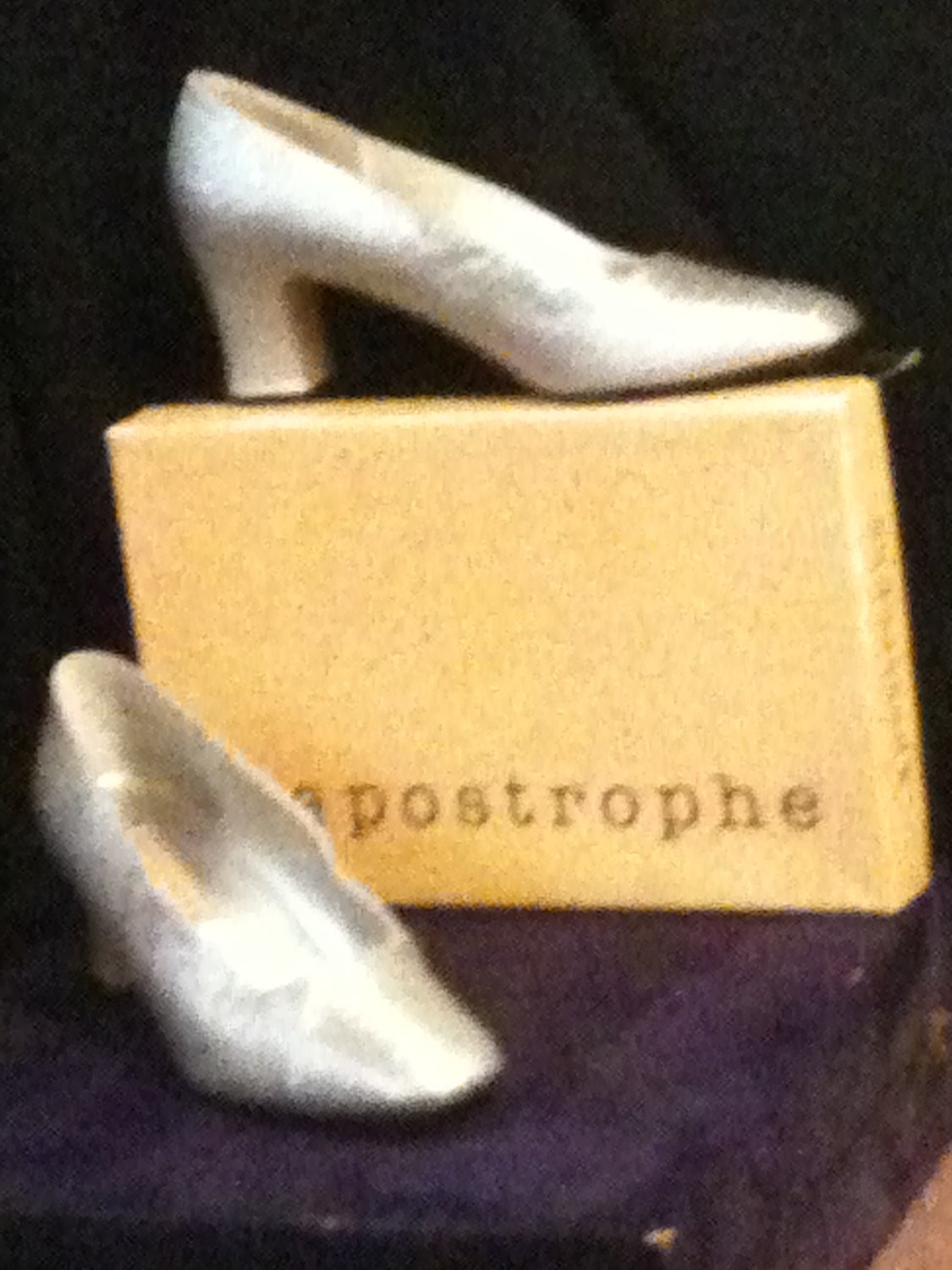 Silver Shoes "Freya" by Apostrophe
