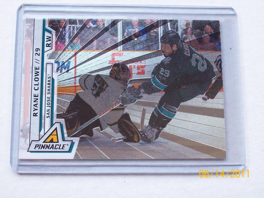 2010-11 Pinnacle Hockey - Rink Collection Parallel #35 - Ryane Clowe