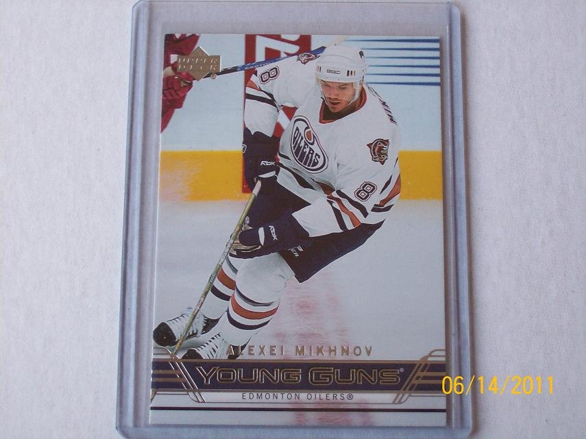 2006-07 Upper Deck Hockey Series 2 - Young Guns #467 - Alexei Mikhnov