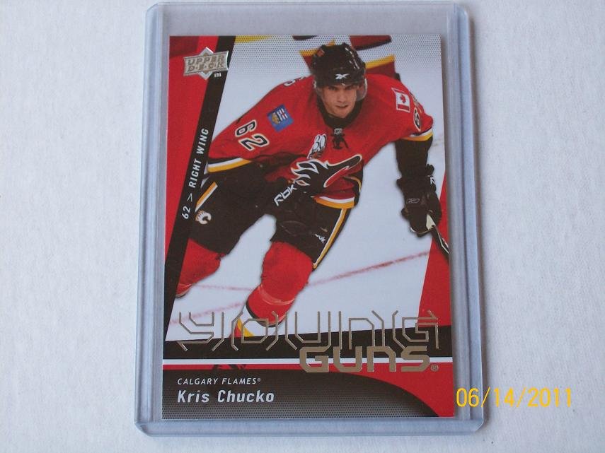 2009-10 Upper Deck Hockey Series 1 - Young Guns #242 - Kris Chucko