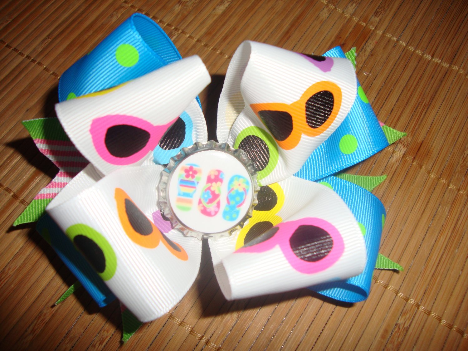 bottle cap hairbow