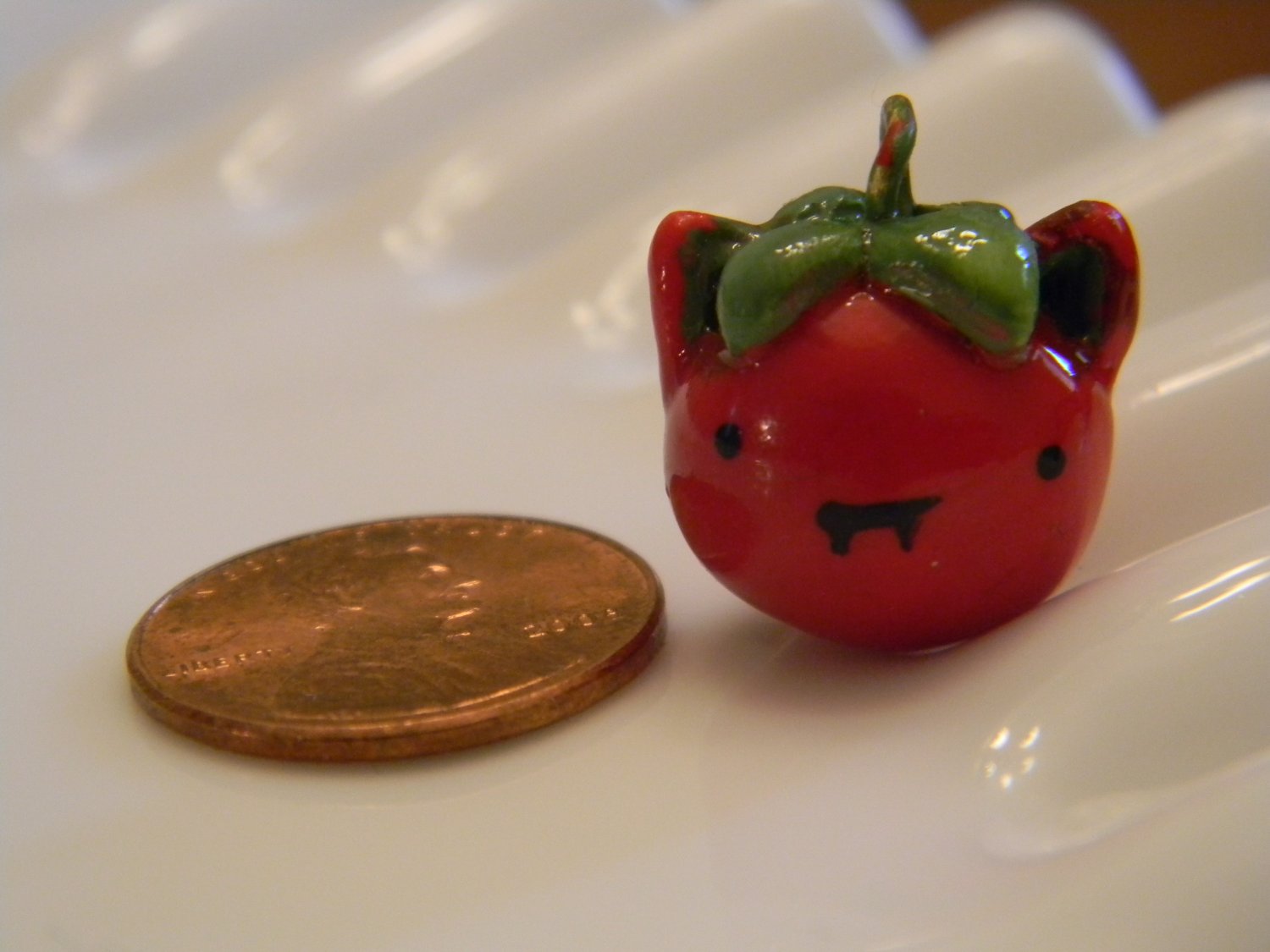 Tomato-Cat Charm