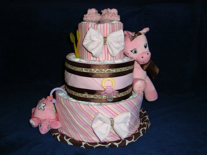 Gracey Giraffe Diaper Cake