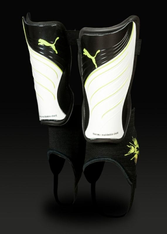 Puma PowerCat Pro Shinpads - White/Black/Wild Lime