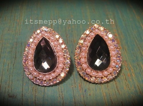 Vintage style Earring!