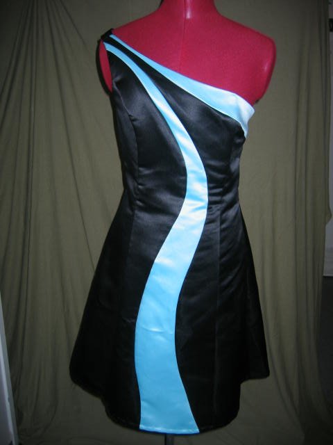 Size 7/8 Jessica McClintock NWOT (0001)