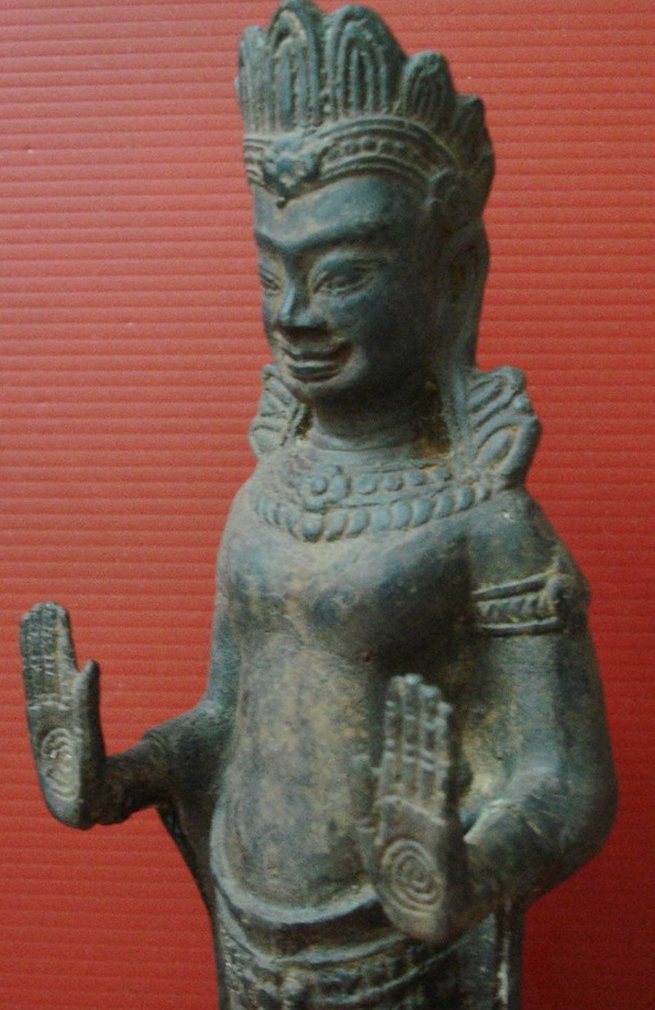 Asian Vintage / Antique Khmer Angkor Brass Buddha Statue Cabodian Amulets