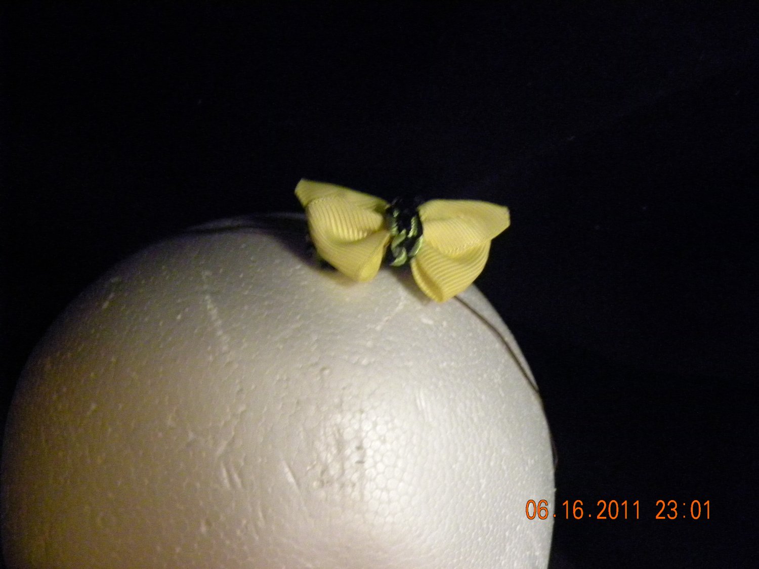 Butterfly clip