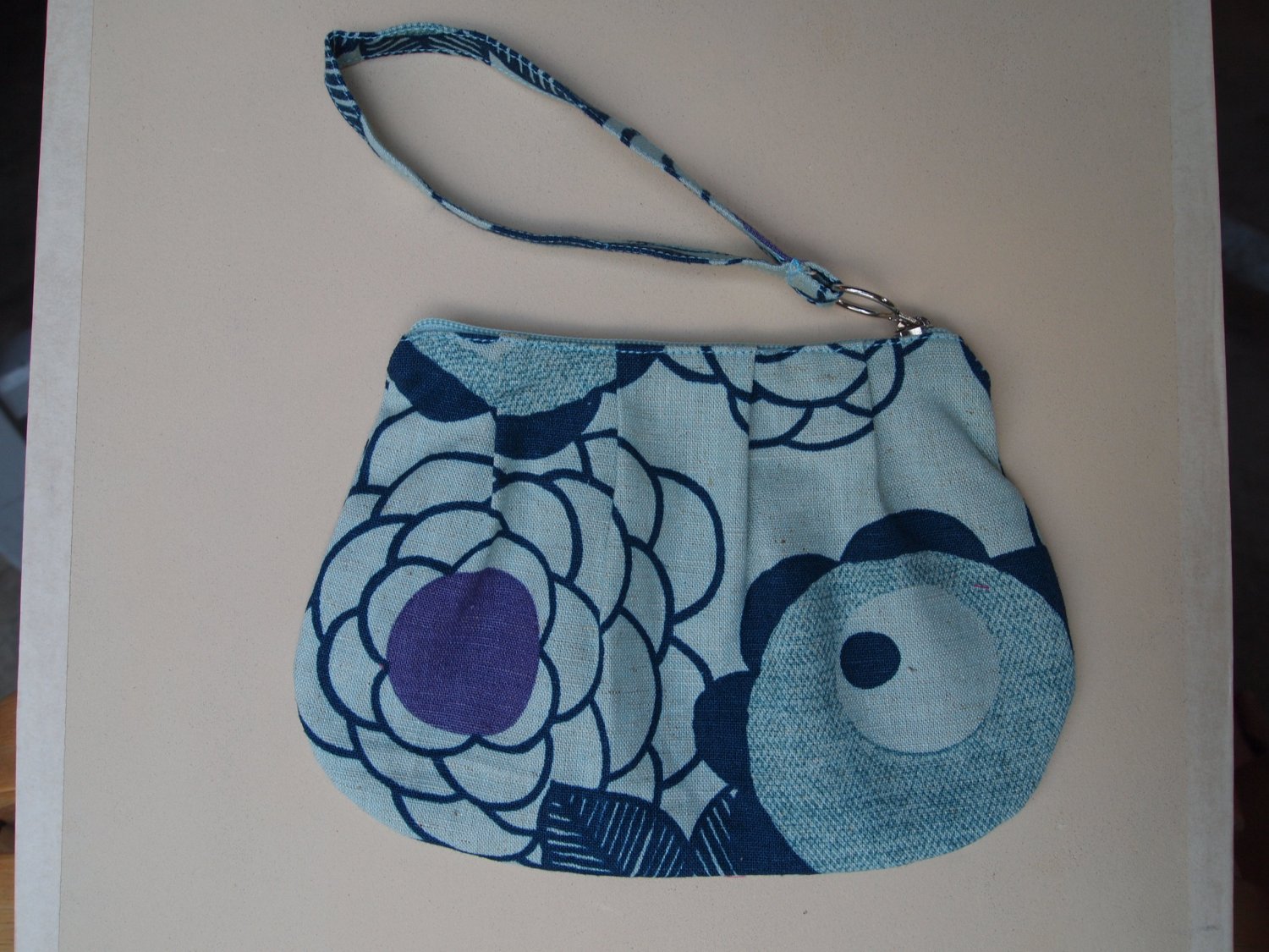TonTubTim Zip Pouch / Accessories Bag : Green