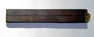 Antique Folding Carpenterâs Ruler
