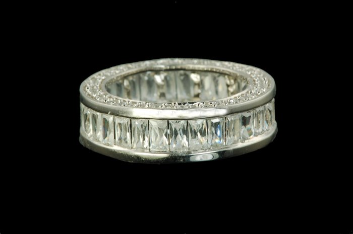 RUSSIAN STONE BAGUETTE ETERNITY RING BAND ANNIVER 6 & 7