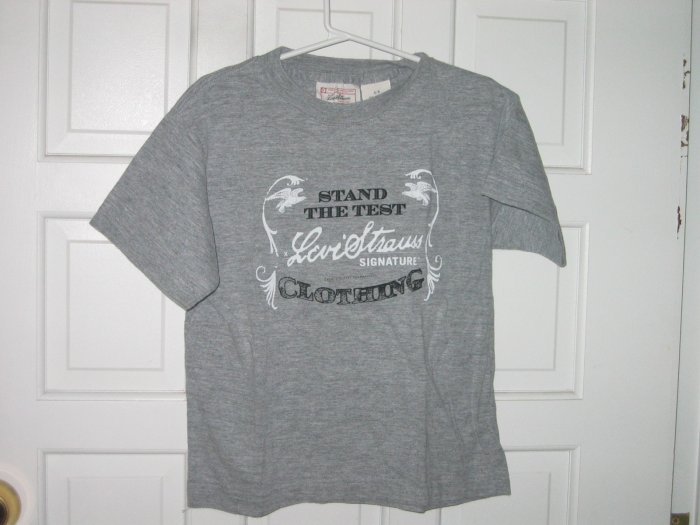 Boys Levis Strauss T-Shirt 4/5