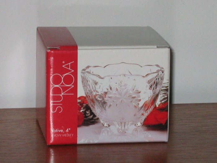 Studio Nova glass candle/candy dish