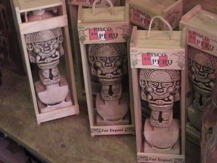 NEW COLLECTABLE TMUI BOTTLE FROM CUSCO PERU