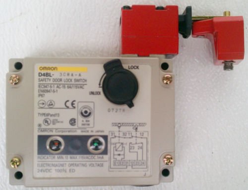 Omron D4BL-3CRA-A Limit Switch Safety Door Lock LED Indicator 24 VDC NEMA 6P/13