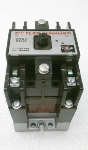 Cutler Hammer D23MB Relay D26MPR Base 120 VAC Coil Type M Series A2