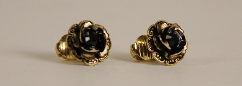 Frida Salma Hayek Clip On Rose Earings w/ Black Center COA
