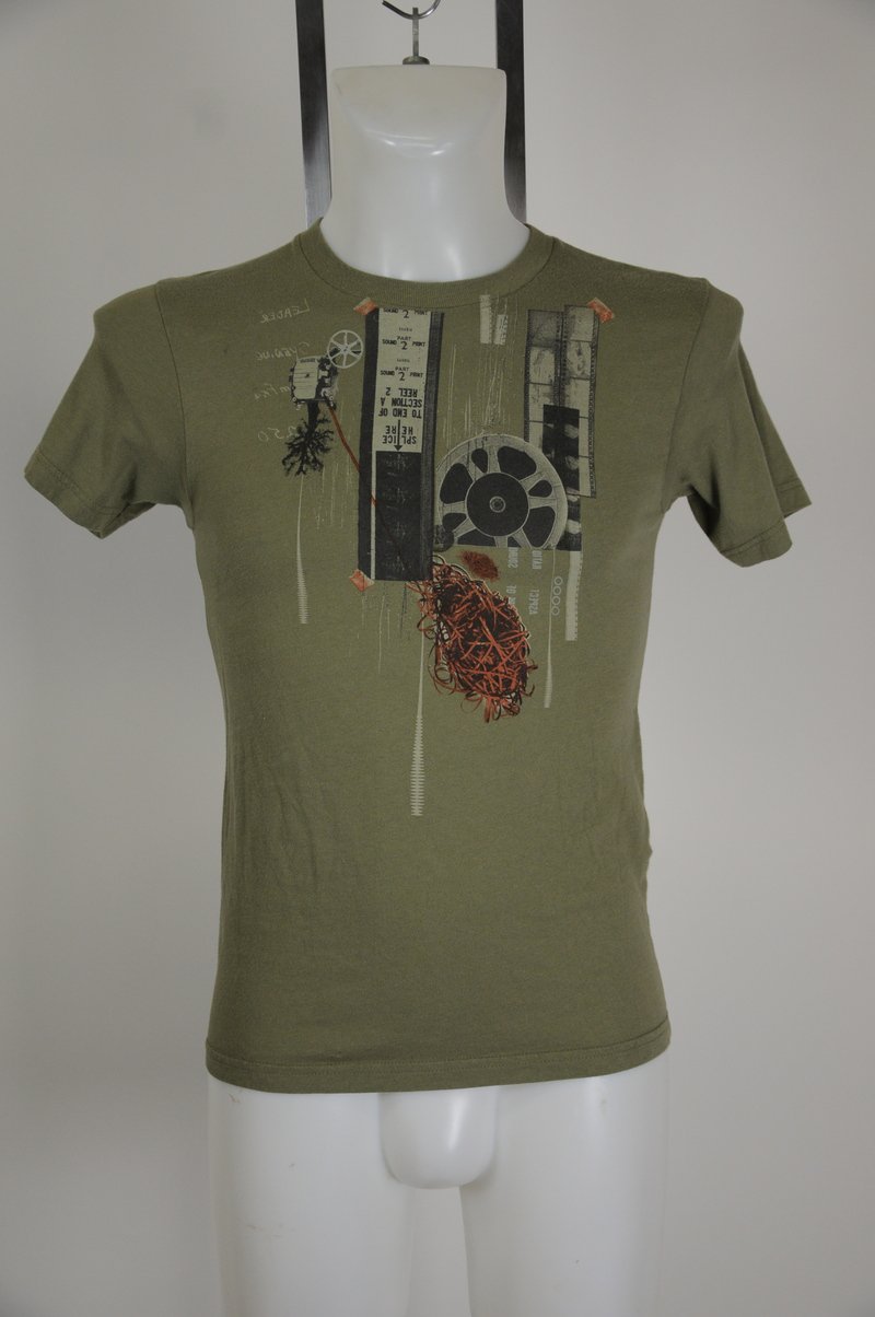 NWOT Heavy Rotation Green Graphic T-Shirt 100% Cotton Size S