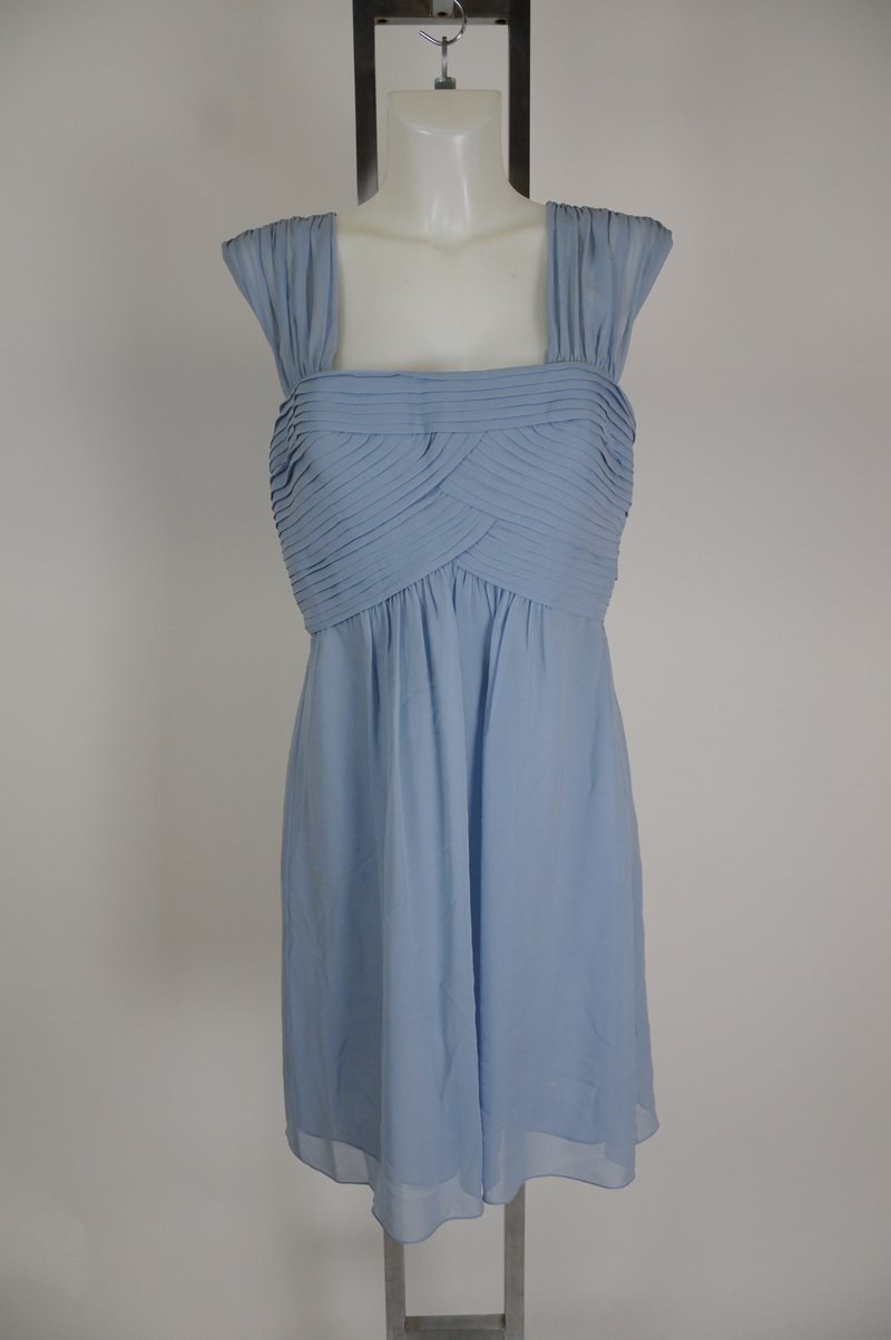 New BCBG Maxazria Light Powder Blue 100% Silk Cocktail Dress Size 12