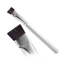 Blend It Makeup Brush