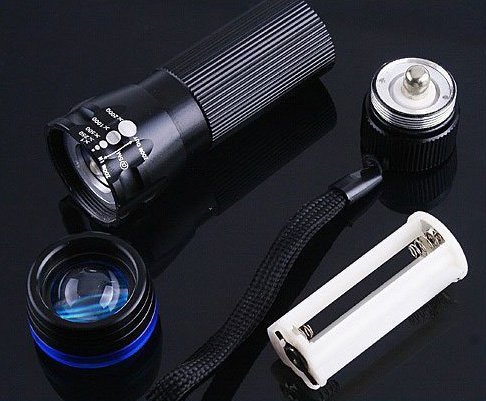CREE LED Zoomable 3 Mode 200 Lumen Flashlight Torch 30pcs/lot Free shipping