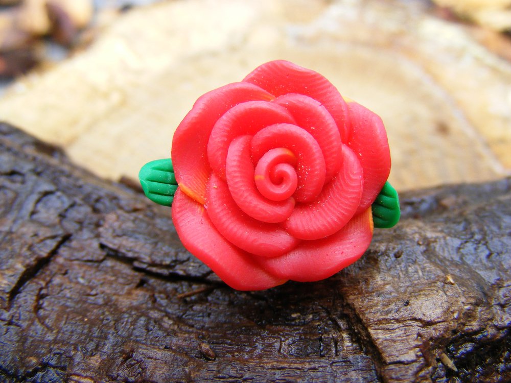 Large Red Clay Rose Micro Geocaching Container