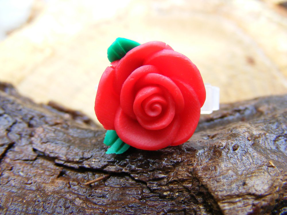 Small Red Clay Rose Micro Geocaching Container