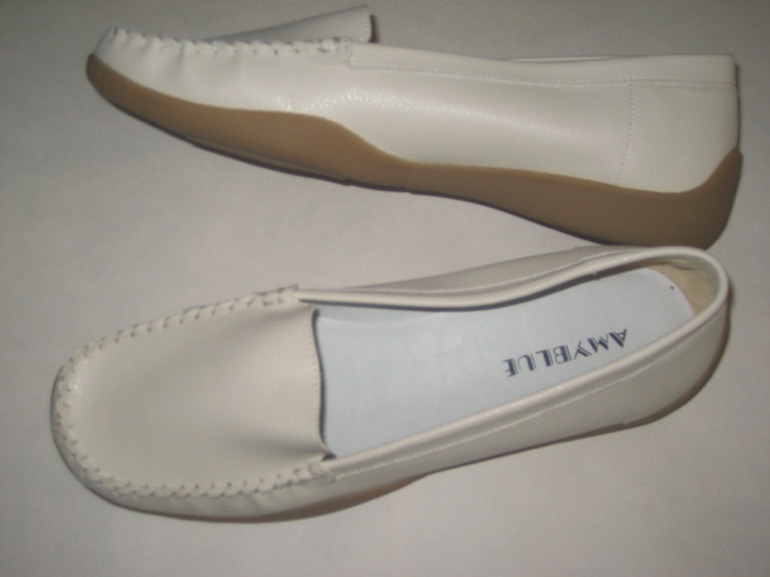 New perfect fit moccasins