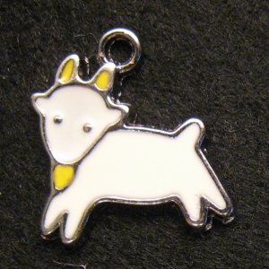 Capricorn Pendant (Yellow)