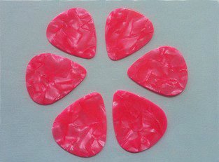 100 pcs New medium 0.71 mm guitar picks Celluloid