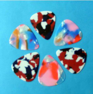 100 pcs New medium 0.71 mm guitar picks Celluloid