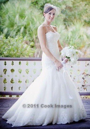 Romantic elegant wedding dress