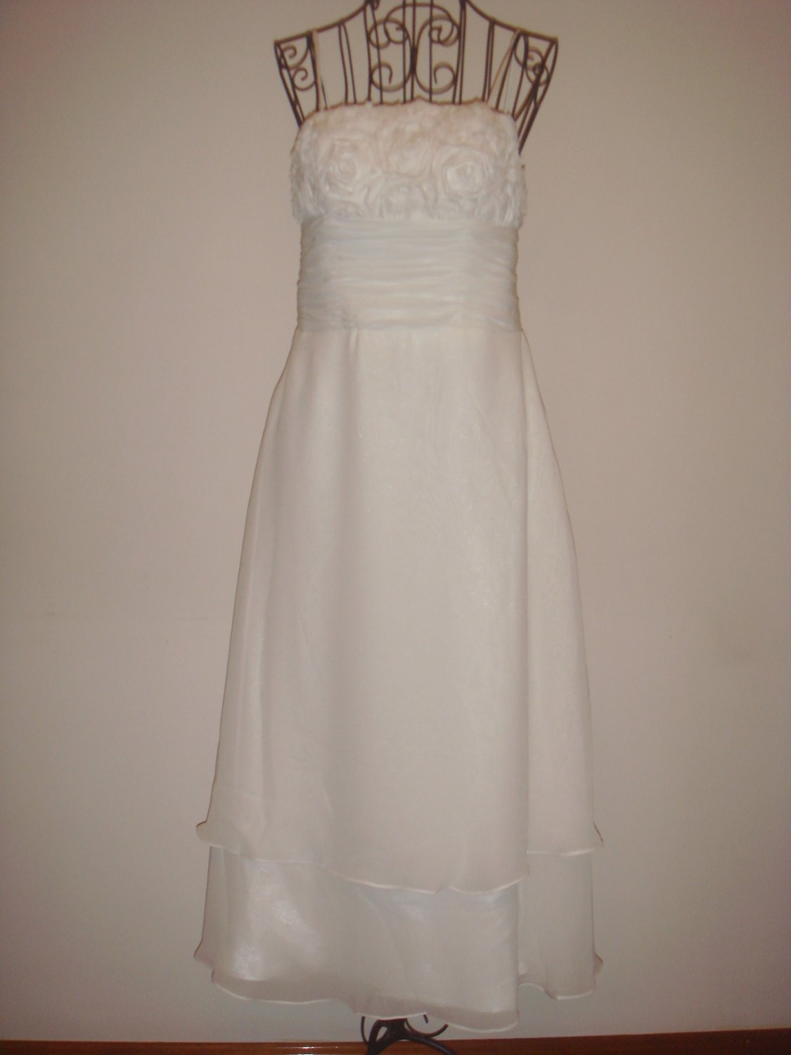 FWL0002 Lace-up Wedding Dress