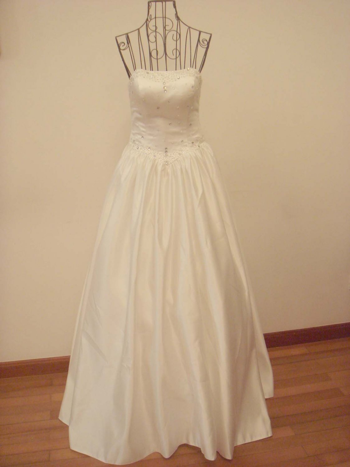 FWL0010 Wedding dress