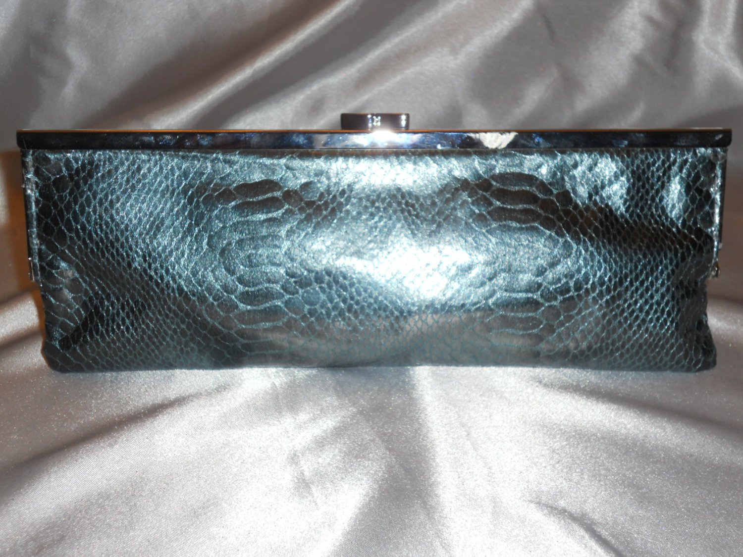 NATURAL GRAINED PYTHON SNAKE SKIN EVENING CLUTCH BAG IN PEWTER