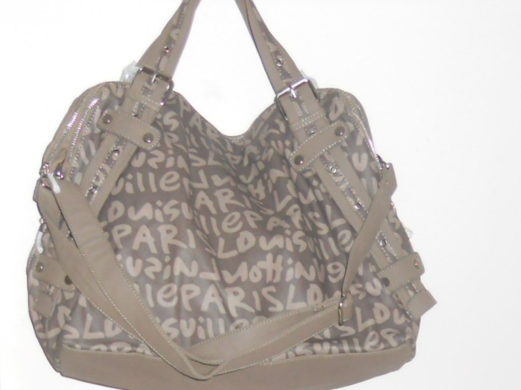 DESIGNER INSPIRED SHOULDER BAG IN BEIGE