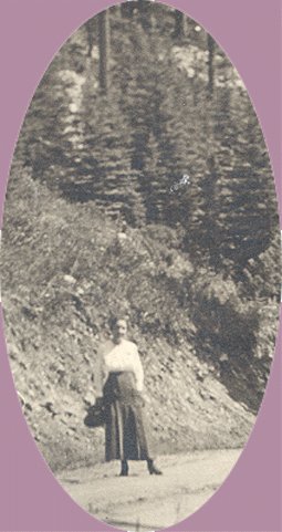 Vintage Photo 1920s LOTTIE REID South Dakota Landscape