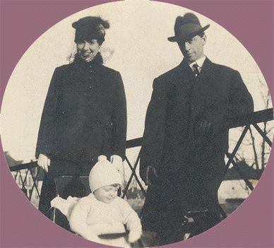Vintage Photo 1940s COUPLE w/Baby in Stroller CARRIAGE