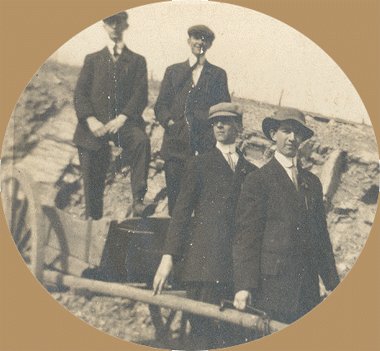 Vintage Photo MEN PULLING WAGON 1890s/1910s
