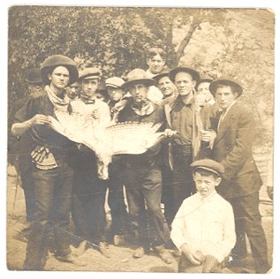 Antique PHOTO 1910s HUNTERS with HAWK Falcon