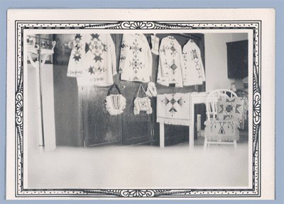 Vintage Photo 1930s Indian Beading NATIVE AMERICAN