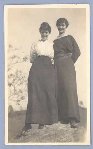 Vintage Photo 2 WOMEN on a ROCK 1890s/1900s
