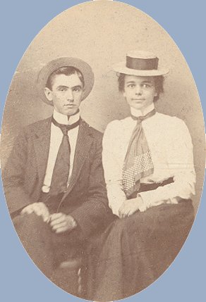 Vintage Photo 1900s COUPLE in HATS Hat CABINET CARD