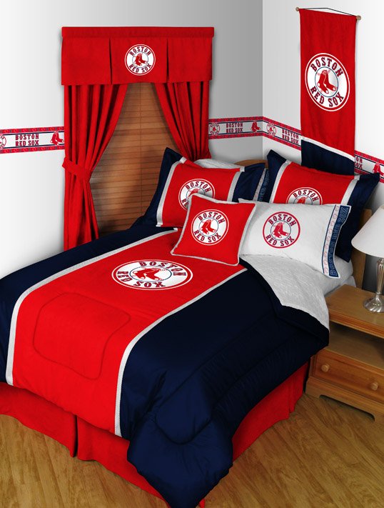 Boston Red Sox Comforter and Sheet Set - Full