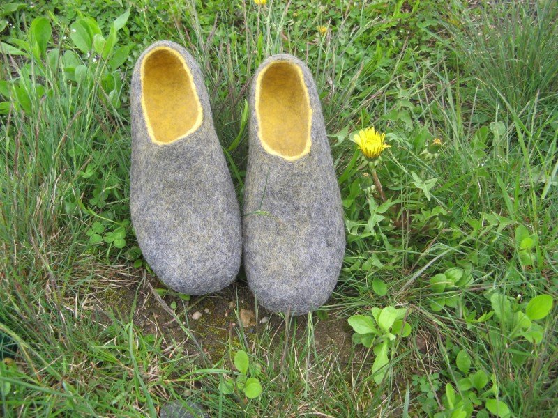 Felted house shoes / Grey Yellow Fashion / 2in1 slippers