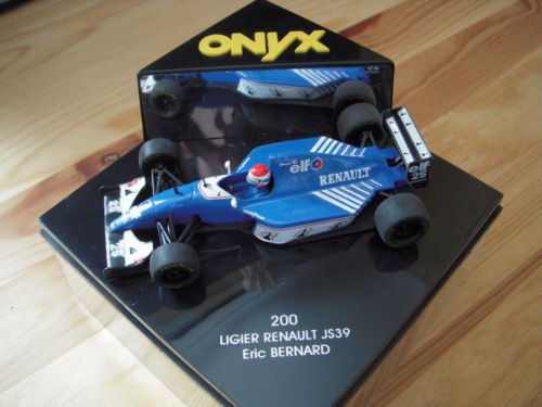 Eric Bernard / 200 / Ligier Renault JS39