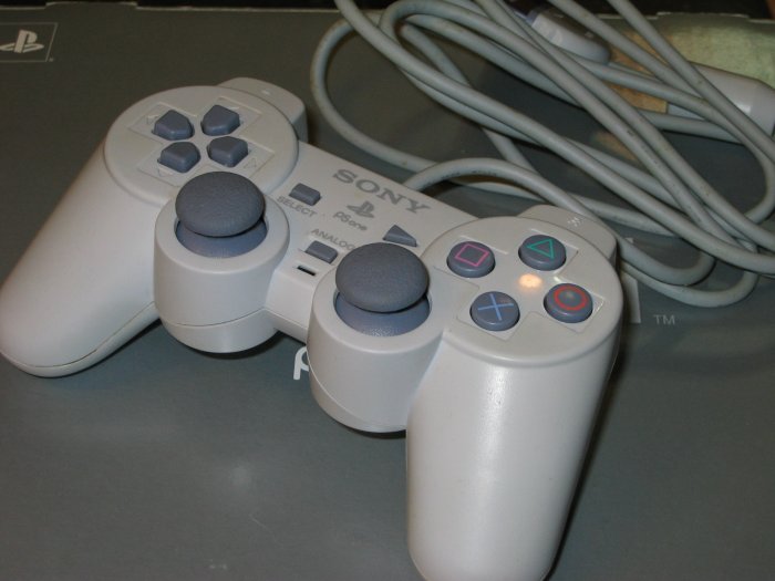 DualShock analog controller for Playstation