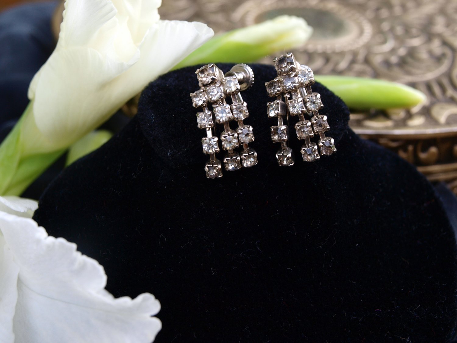 Rhinestone/Glass Drop Earrings