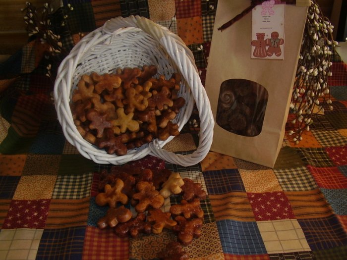 50 Primitive Gingerbread Men for Fixins or Bowl Fillers