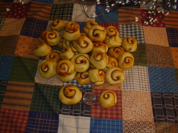 1lb Hand Rolled Cinna Buns for Fixins or Bowl Fillers